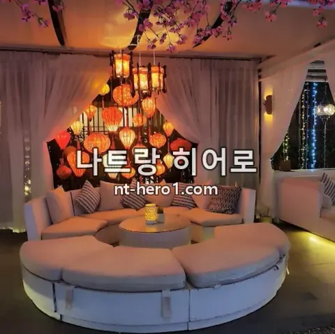 나트랑 세일링 클럽 댄스플로어 4 — nt-hero1.com
