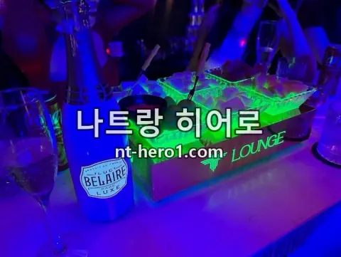 나트랑 T라운지 바 무대 3 — nt-hero1.com