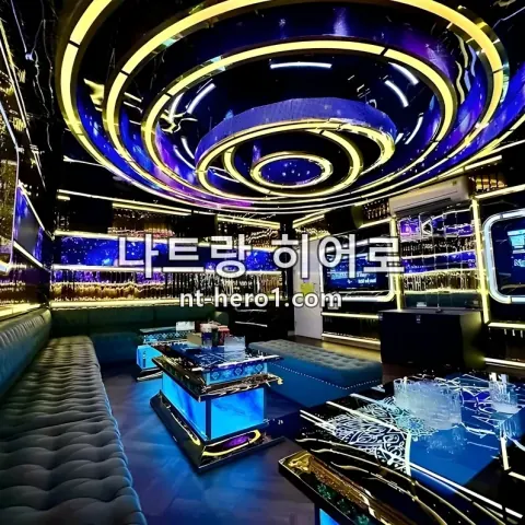 나트랑 킹덤 가라오케 룸 내부 7 — nt-hero1.com
