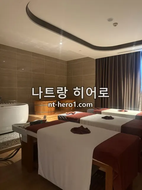 나트랑 황제 스파 리셉션 5 — nt-hero1.com