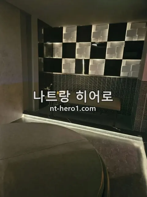 나트랑 나우 스파 내부 전경 1 — nt-hero1.com