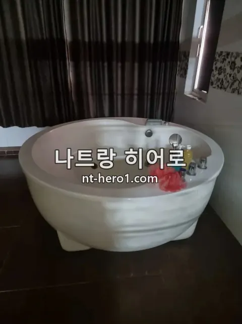 나트랑 도쿄 마사지 리셉션 5 — nt-hero1.com